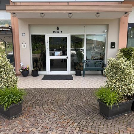 Hotel Ca Della Roggia Rovereto  Zewnętrze zdjęcie